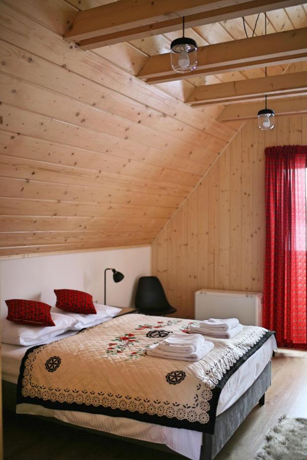 Villa Biole Izby à Poronin Extérieur photo